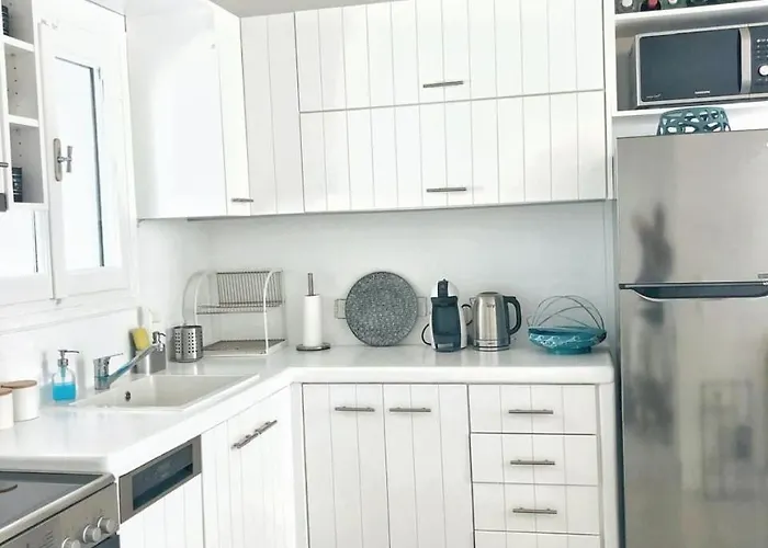 Dear John, A Serene Escape Near Elia * 아노 메라