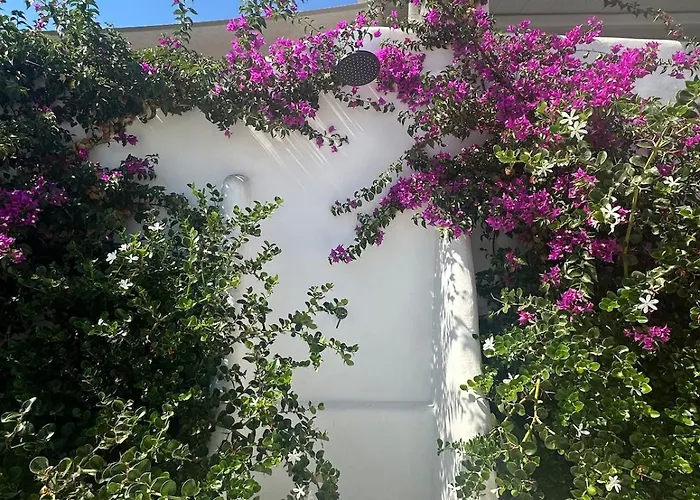 펜션 Dear John, A Serene Escape Near Elia *