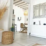 Dear John, A Serene Escape Near Elia Dom wakacyjny