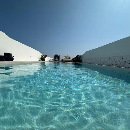 Dear John Mykonos Semesterbostad